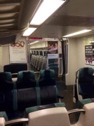 How to get from New York to Melville by train, bus, taxi or car.